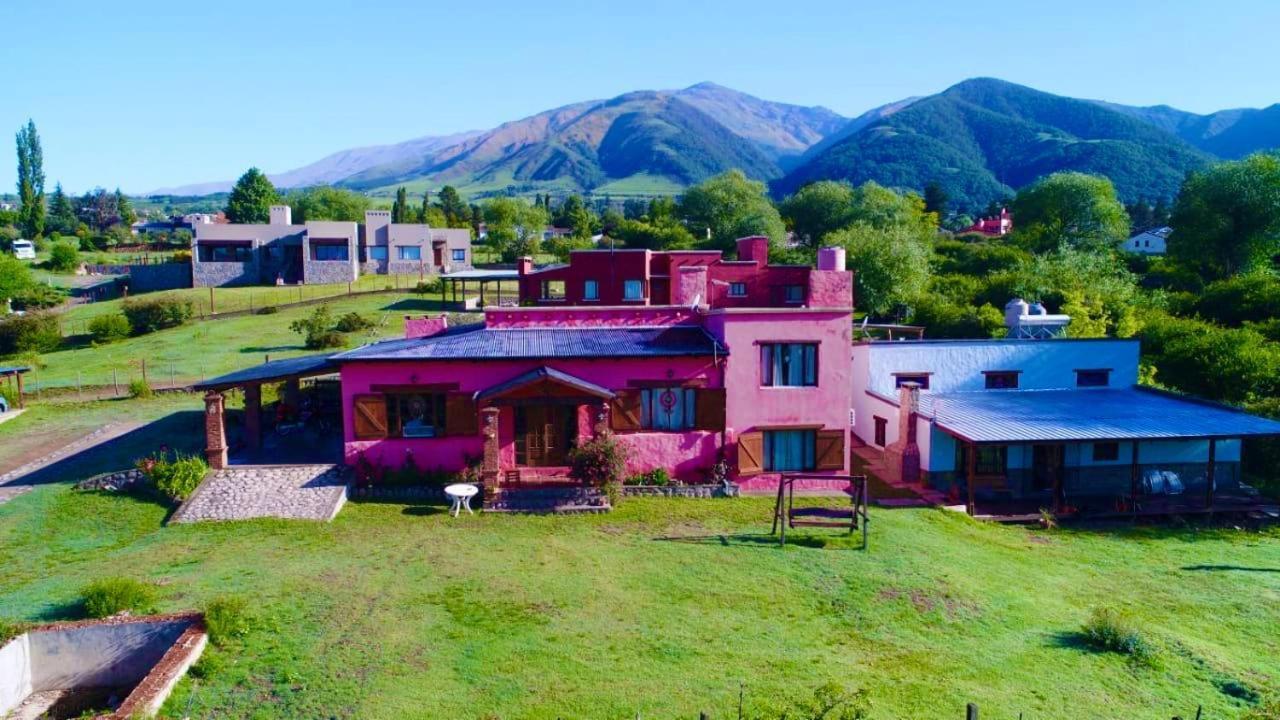 Hostal Isabella Tafí del Valle Exterior foto