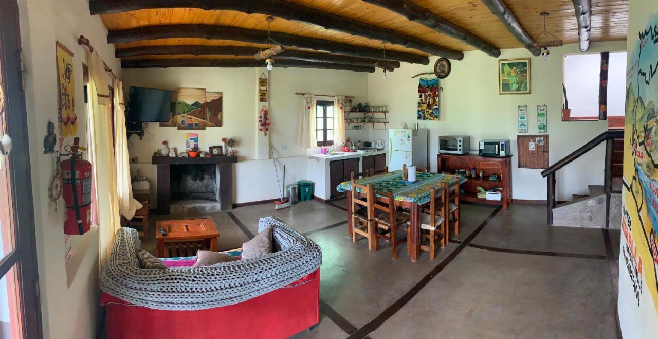 Hostal Isabella Tafí del Valle Exterior foto